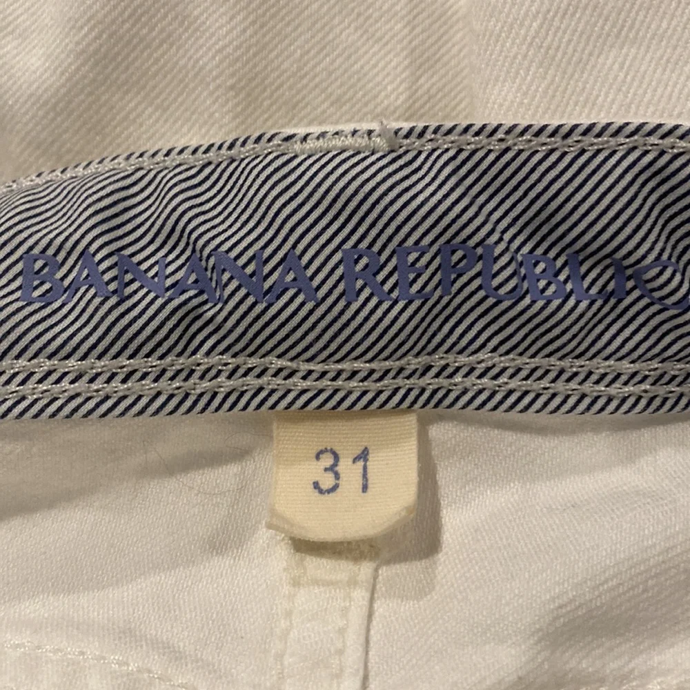 BANANA REPUBLIC WHITE SKINNY CROP DENIMS - Picture 13 of 15